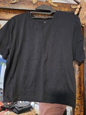 a new day Black Short Sleeve Spandex Crew Neck Tee